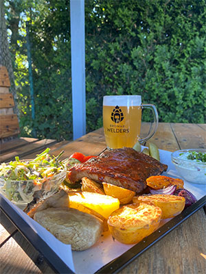 Obaidaek w R estauracji Browar Welders